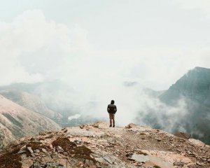 Позбудьтеся страхів і сумнівів, що заважають іти далі -  поради для досягнення щастя