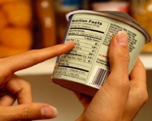 75% українців читають склад продуктів