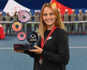 Українська тенісистка виграла юніорський підсумковий турнір