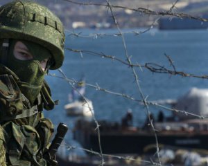 Тенюх "сдал" флот, а Турчинов согласился — адмирал-дезертир рассказал в Москве
