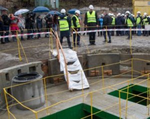 Кличко принял участие в запуске новопостроенной нитки столичного коллектора