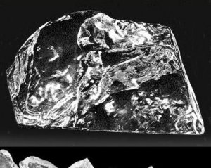 Найбільший в світі діамант відправили англійською королівською поштою