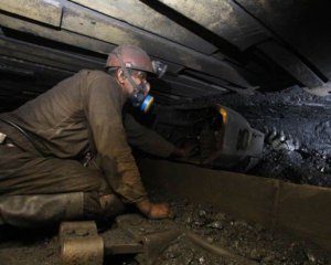 Заборгованість із зарплати на державних шахтах зменшилась вдвічі - Міненерговугілля