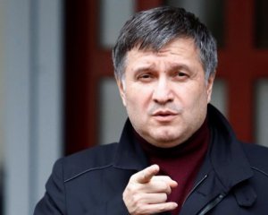 Аваков пояснив, чому не піде у відставку