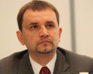 Вятрович не получал официальных подтверждений о том, что ему запретили въезд в Польшу.