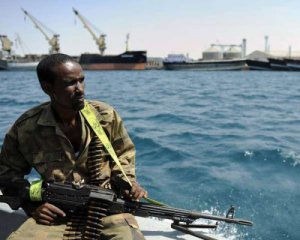 Нигерийские пираты освободили из плена украинца