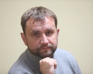 Украинская власть ведет себя адекватнее, чем польская - Вятрович