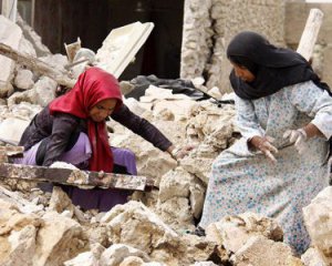 Землетрясение в Иране: число погибших возросло до 445 человек