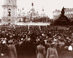 Центральная Рада победила большевиков в первых боях