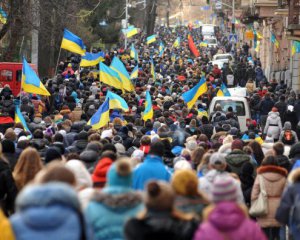 Большинство украинцев считают ситуацию напряженной, но на Майдан не пойдут