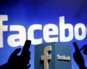 Facebook покажет аккаунты российских троллей