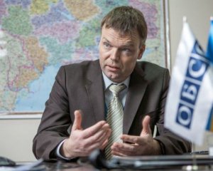 Заступник голови ОБСЄ Хуг висунув вимогу Захарченку