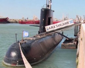 Двоє моряків аргентинського підводного човна зійшли на берег за кілька днів до її зникнення