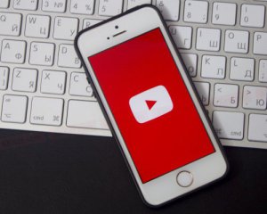 Google разрабатывает смартфон для фанатов YouTube