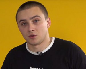 &quot;Ми ховаємо наших пацанів, а вони кремлівські ботінки облизують&quot; - активіст дав пораду щодо артистів-заробітчан в РФ