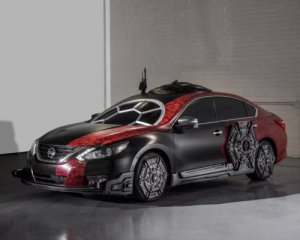 Nissan випустила автомобіль у стилі винищувача &quot;Зоряних воєн&quot;