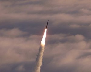 КНДР оприлюднила відео запуску ракети, яка може долетіти до США