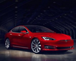 Брак в производстве Tesla достигает 90%