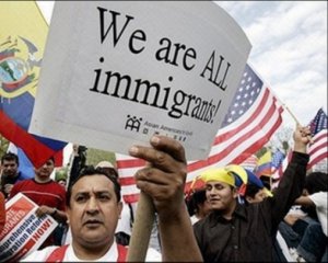 США выходят из всемирного договора о миграции