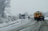 58 автомобілів витягнули з-під снігу