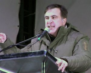 Саакашвили отказался идти в ГПУ и собирает вече