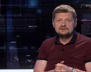 Мосийчук объяснил, почему его однопартиец должен сдать мандат
