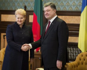 Литва ввійде в &quot;групу друзів&quot; з деокупації Криму - Порошенко