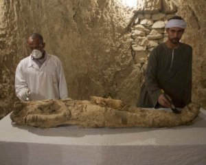 Археологи раскрыли две древнеегипетские гробницы