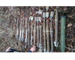 Знайшли тайник боєприпасів із російським маркуванням