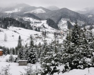 Погода на сьогодні: В Україні пройдуть дощі з мокрим снігом