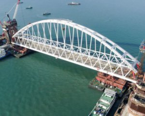 Луценко рассказал, кто еще будет судиться с Россией за Керченский мост