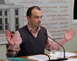 Нардепы не пришли на комитет после увольнения Соболева