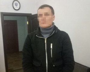 Затримали чоловіка, який тричі грабував один і той же заклад