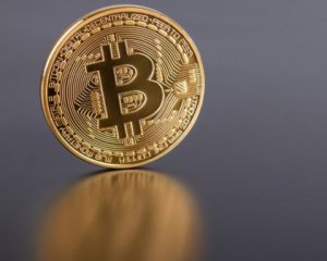 Що українці продають за біткоїни