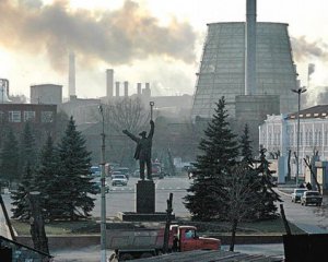 Російські олігархи хочуть привласнити заводи в окупованому Донбасі