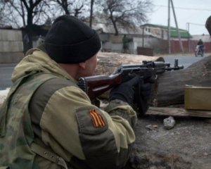 Бойовики змусили жителів двох селищ тікати зі своїх будинків