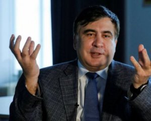 Саакашвили написал письмо Порошенко