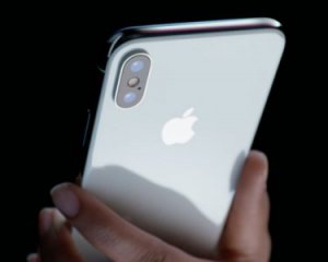 Аналітики розчаровані низькими продажами iPhone