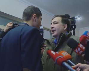 &quot;Заткнитесь&quot; - появилось видео общения Саакашвили со следователем