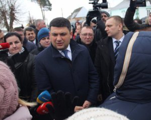 Гройсмана розсмішили питанням про вибори президента