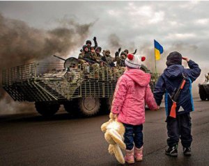Школьники на Донбассе снимают растяжки и профессионально обращаются с минами - волонтер