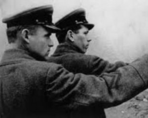 Енкаведисти за розстріл тисяч поляків отримали місячну зарплату: назвали імена катів