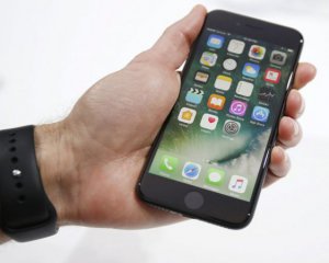 На Apple подали в суд за повільні iPhone