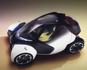 Toyota заявила про випуск 10 моделей електрокарів