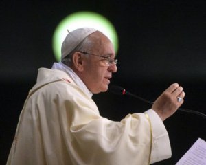 Папа Римский попросил мира для Украины