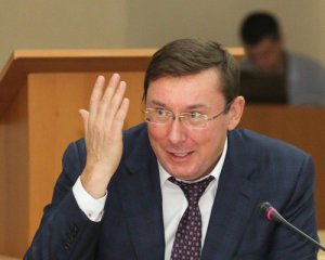 Луценко назвав помилкою публічне зведення рахунків з НАБУ