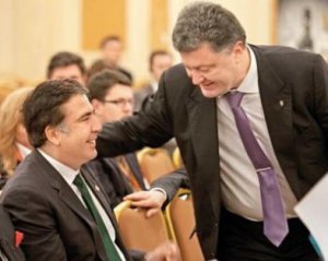 Конфликт Порошенко с Саакашвили потряс украинское болото - политолог