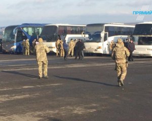 Обмін полоненими: щонайменше 15 бранців не переходитимуть до терористів