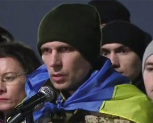 &quot;Показували ікони з Сталіним&quot; - звільнений боєць розповів, як говорив з бойовиками