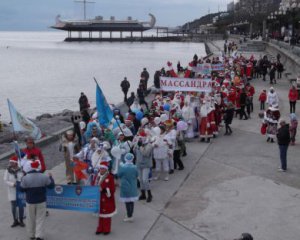 Туристы из Сибири: кто поедет в оккупированный Крым праздновать Новый год